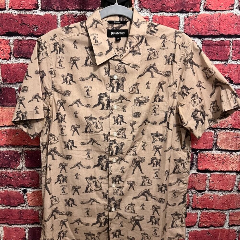 Beta Brand Sasquatch Apex Predator Button Up Shirt Mens Medium Short Sleeve